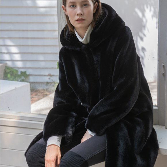 Molliolli - Bonnie Fur Hood Coat - Picture 11 of 11